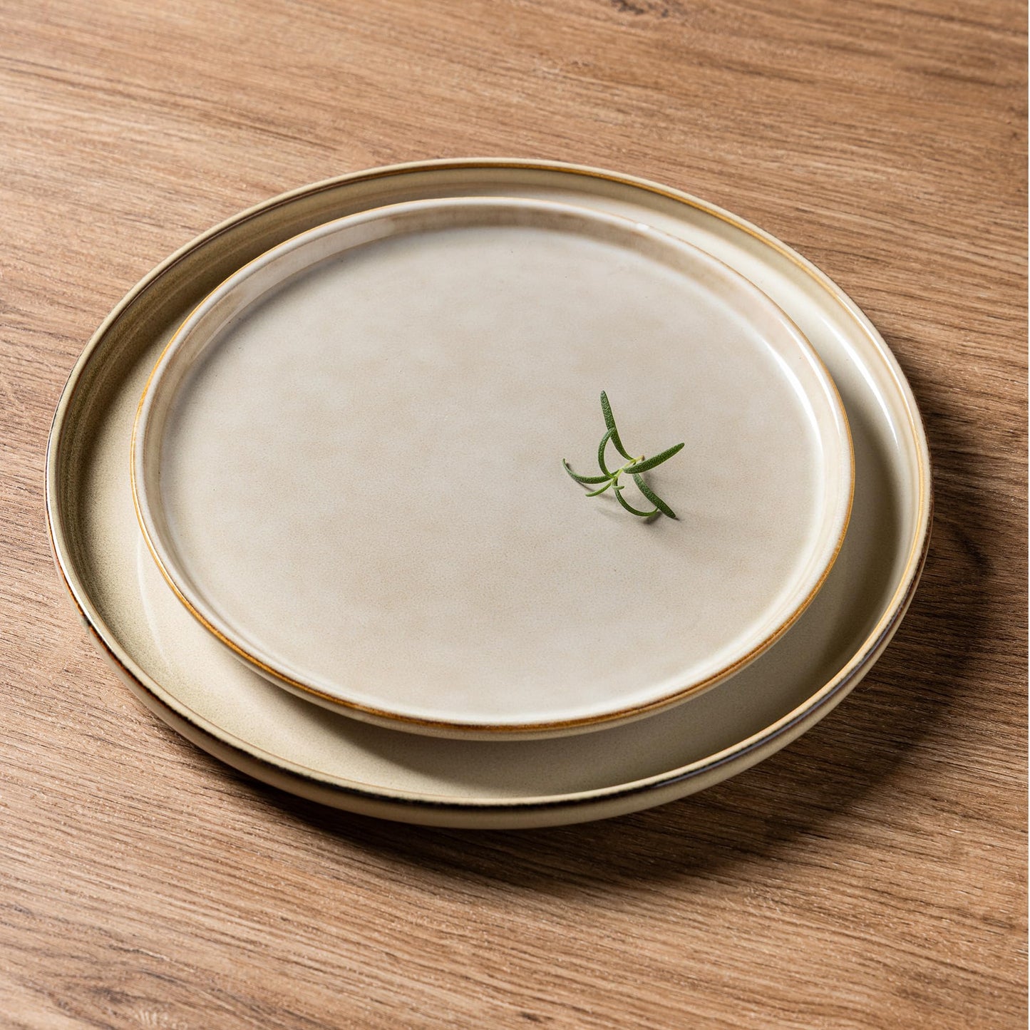 Boliano Stoneware Dinnerware Set – Reactive Glaze, Service for 8